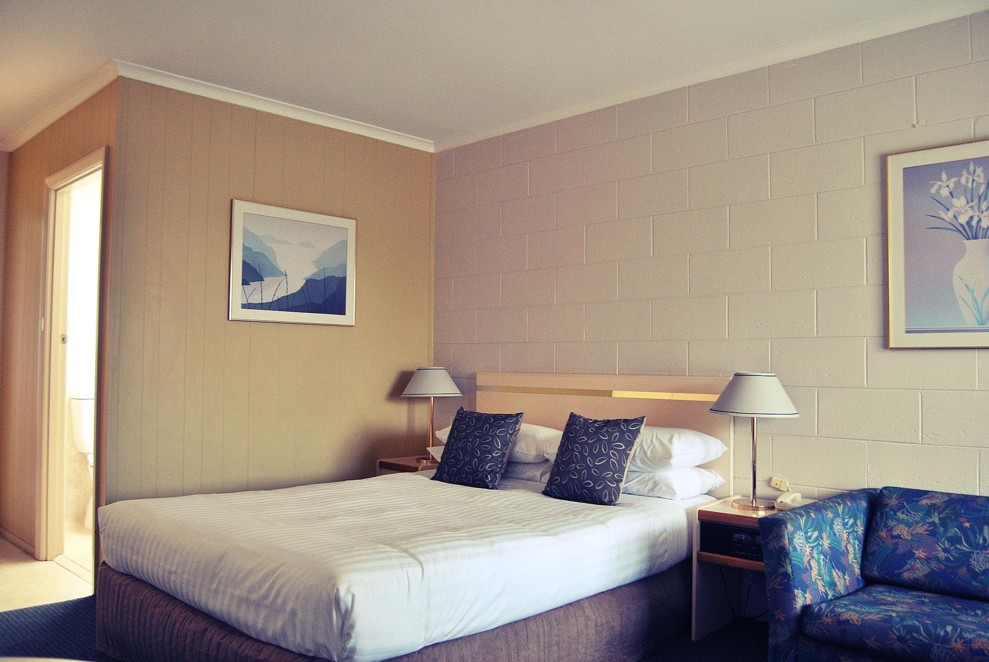 Comfort Inn เดวอนพอร์ต ภายนอก รูปภาพ