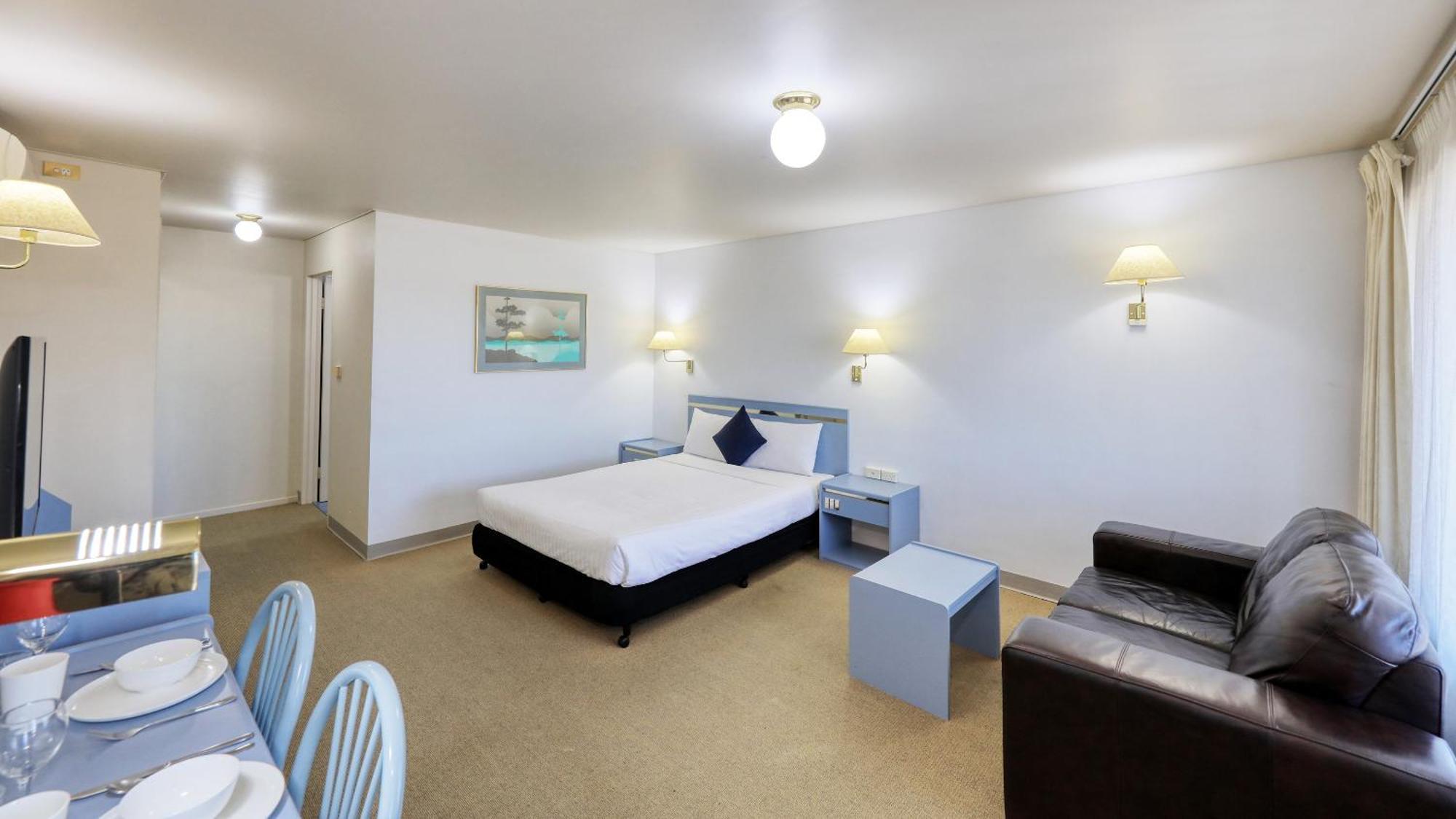 Comfort Inn เดวอนพอร์ต ภายนอก รูปภาพ