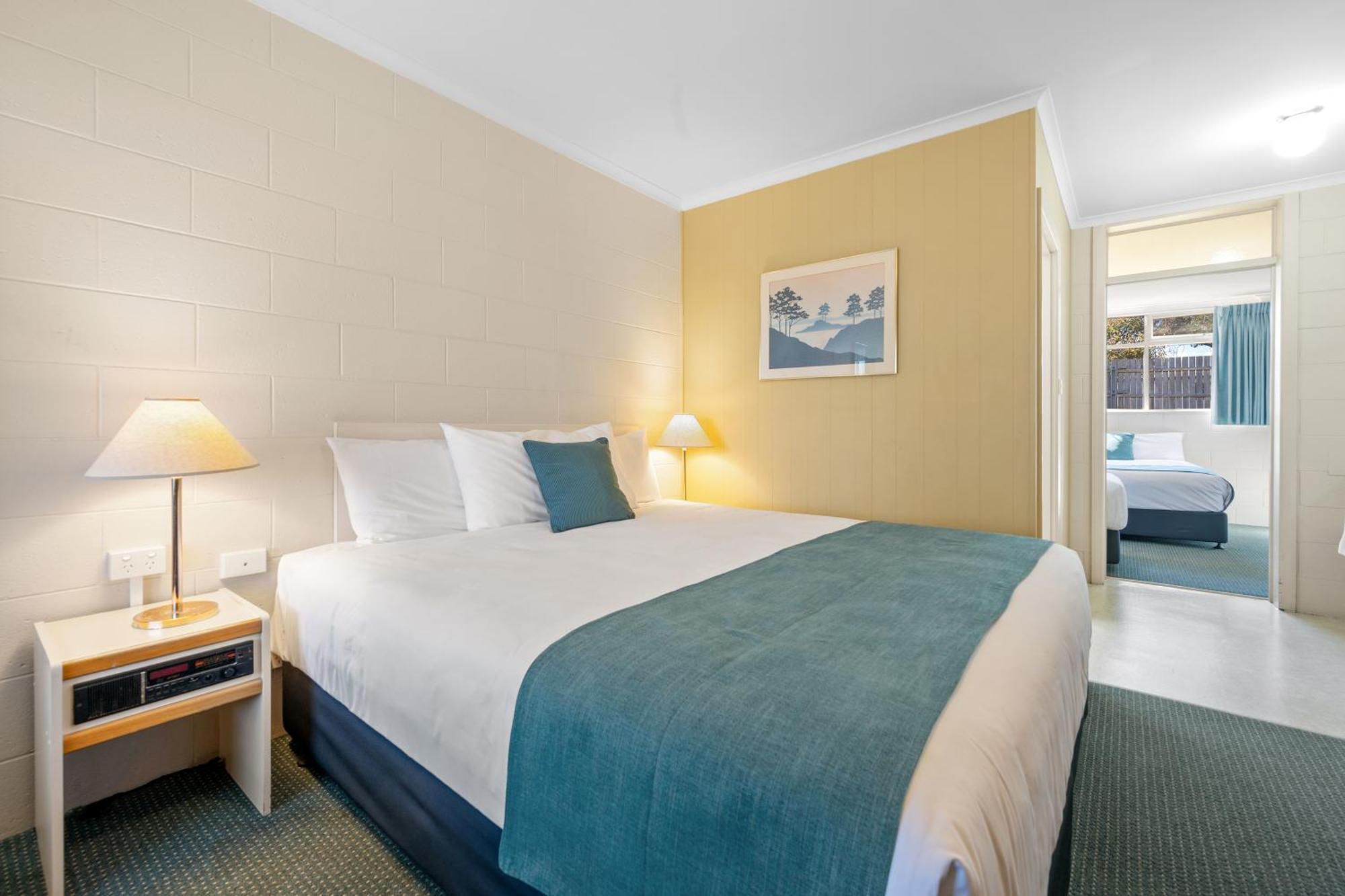 Comfort Inn เดวอนพอร์ต ภายนอก รูปภาพ